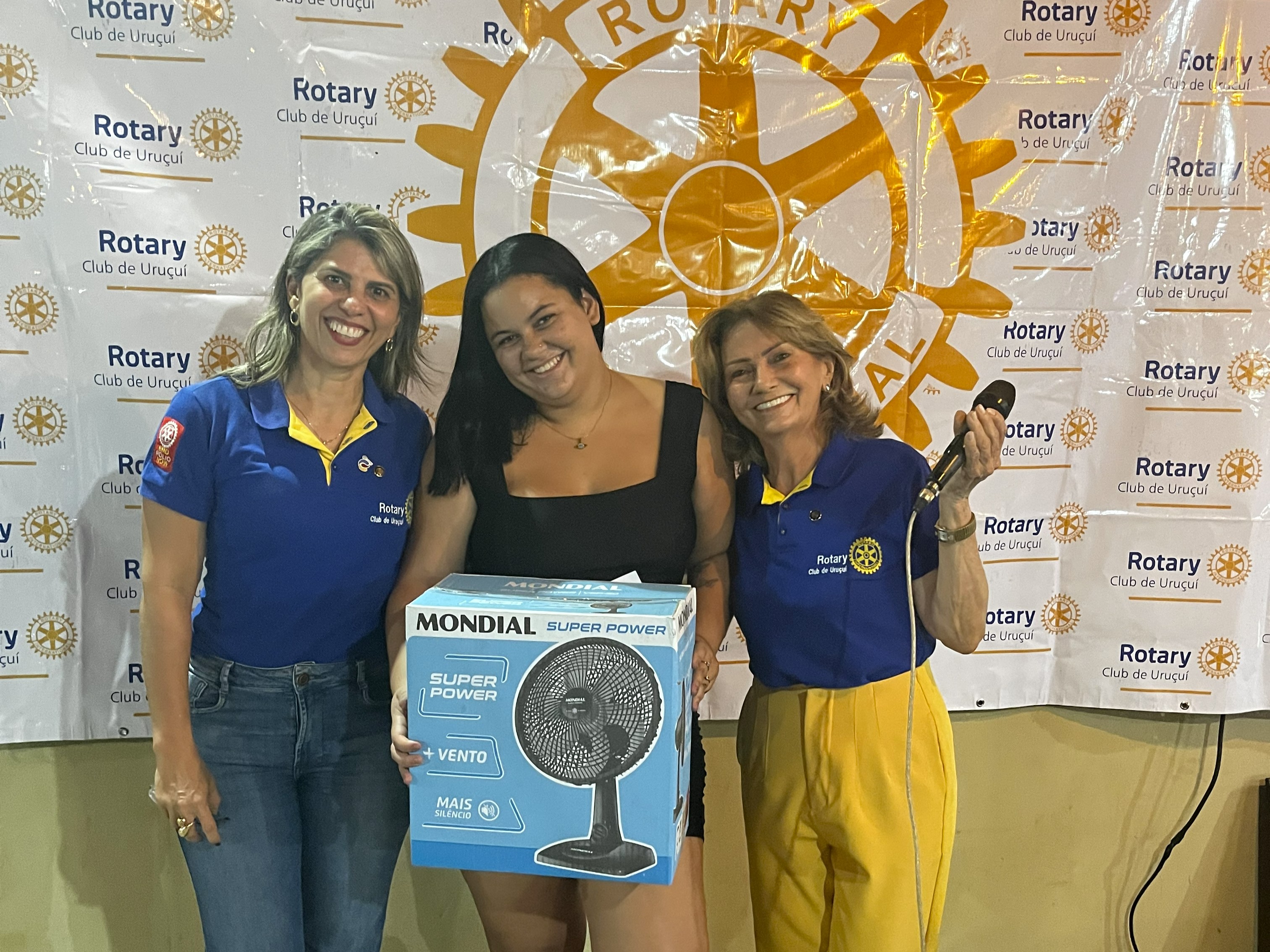 Solidariedade em ação no Bingo do Rotary
