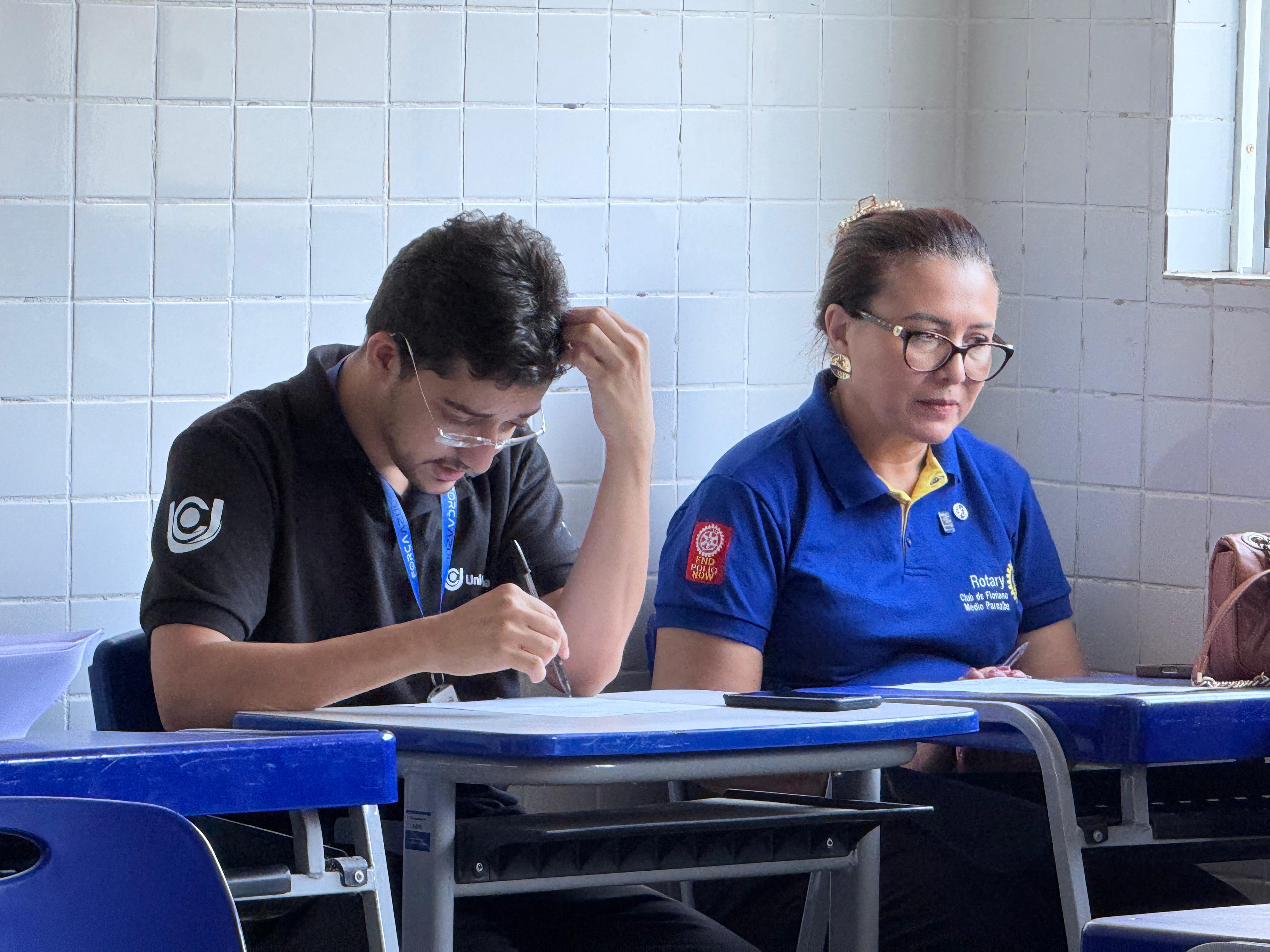 Rotary promove ação educativa com foco no ENEM